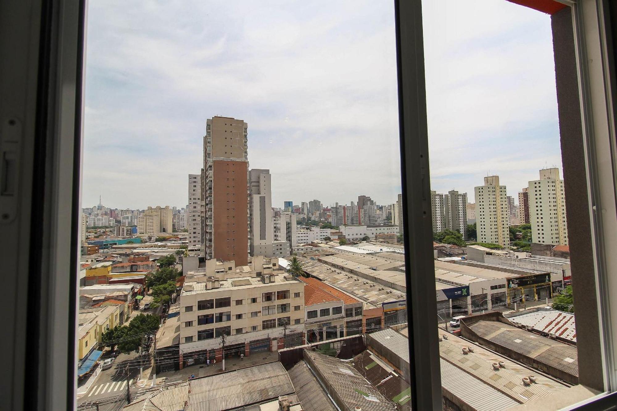 Mv102 - Apto C/ Piscina Prox. Ao Metro Bras Apartamento *